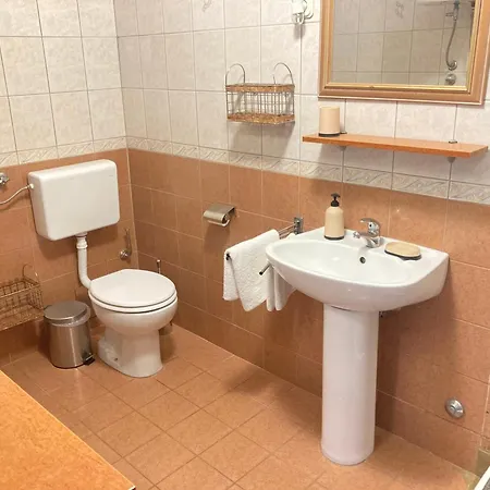 With Parking Space Klenovica, Novi Vinodolski - 24098 Appartamento *